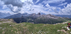 View-of-Cinque-Torri-and-Averau
